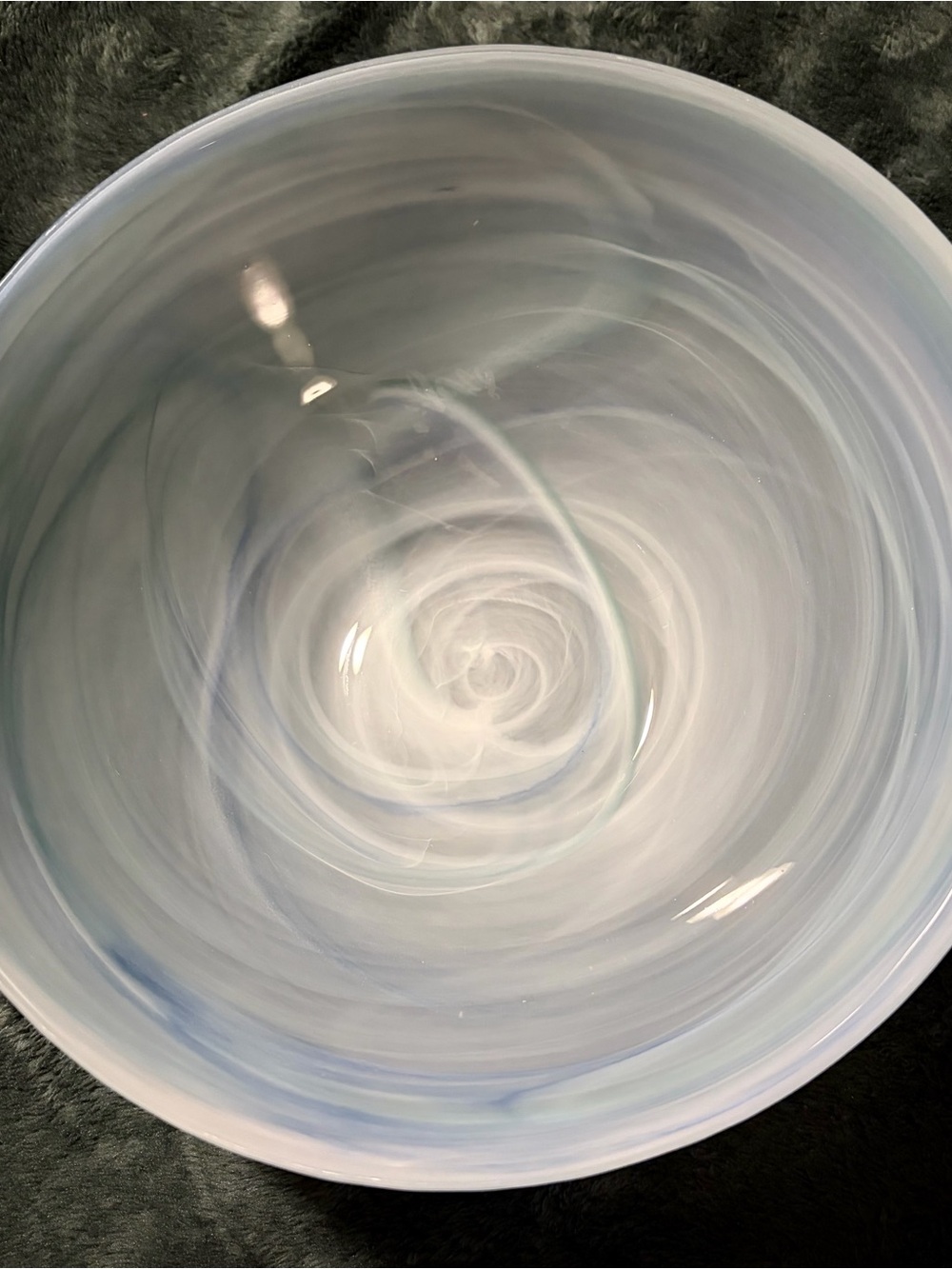 Source Unknown Swirled Light Blue and White Glass Art Bowl